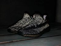 Лот: 17266630. Фото: 6. Кроссовки Adidas Yeezy 350 Boost...