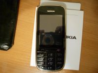 Лот: 7456451. Фото: 2. Nokia 202 сам по себе перезагружается... Смартфоны, связь, навигация