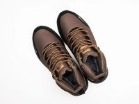Лот: 25273440. Фото: 2. Зимние Ботинки The North Face. Мужская обувь