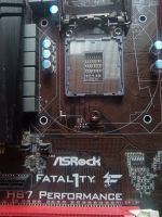 Лот: 20007540. Фото: 2. ASRock Fatality H87 Performance. Комплектующие
