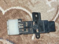 Лот: 8173483. Фото: 2. Кнопка аварийки Toyota Dyna. Автозапчасти