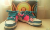 Лот: 8923170. Фото: 2. Кроссовки роликовые Heelys 32... Обувь