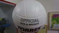 Лот: 8101839. Фото: 2. Мяч волейбольный Torres BM400... Спортивные товары