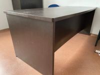 Лот: 15599455. Фото: 2. 2 стола офисных. Офисная мебель и домашние кабинеты