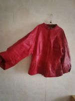 Лот: 20308788. Фото: 3. Красная кожаная куртка. Одежда, обувь, галантерея