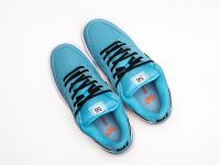 Лот: 20588946. Фото: 2. Кроссовки Nike SB Dunk Low. Женская обувь