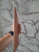 Лот: 18145990. Фото: 3. Планшет Apple iPad 9.7 (6-го поколения... Компьютеры, оргтехника, канцтовары