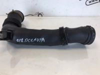 Лот: 21708330. Фото: 3. патрубок воздушного фильтра Skoda... Авто, мото, водный транспорт