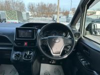 Лот: 21541861. Фото: 15. Toyota Noah Hybrid 2017