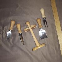 Лот: 19460811. Фото: 2. набор ножей для сыра дерево... Сувениры