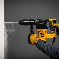 Лот: 21019456. Фото: 16. Перфоратор Denzel RHV-1100-26...