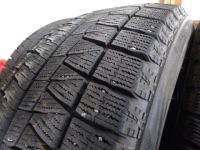 Лот: 6691529. Фото: 2. Зимние 205/50R17 Bridgestone Revo... Шины, Диски