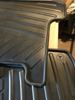 Лот: 11188711. Фото: 2. Коврики на Mercedes E С207. Оснащение, оборудование, аксессуары