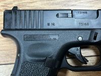 Лот: 25204889. Фото: 3. Страйкбольный пистолет Glock G17. Спортивные товары