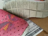 Лот: 9350438. Фото: 2. Тапочки для девочки. Обувь