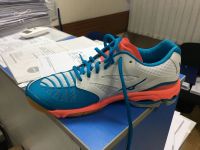 Лот: 11810769. Фото: 3. Кроссовки Mizuno для волейбола. Одежда, обувь, галантерея
