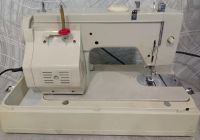 Лот: 25675665. Фото: 4. Швейная машина Super Zinger model... Красноярск