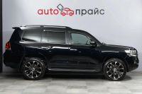 Лот: 23603619. Фото: 8. Toyota Land Cruiser 2019