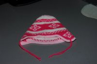 Лот: 3550722. Фото: 2. Шапка с вязочками. Одежда и аксессуары