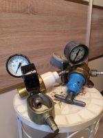 Лот: 11877271. Фото: 3. Редуктор ацетиленовый с манометрами... Строительство и ремонт