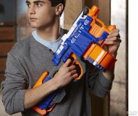 Лот: 17006015. Фото: 2. Новый оригинальный бластер Nerf... Игрушки