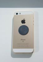 Лот: 14612748. Фото: 2. iPhone SE 128 Gb Gold. Смартфоны, связь, навигация