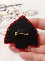 Лот: 18378989. Фото: 2. Брошь из бисера "Алёнка". Ручная работа