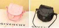Лот: 4587895. Фото: 2. Сумочка Givenchy, стиль 2014 г... Аксессуары