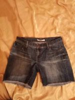 Лот: 9068075. Фото: 5. Джинсовые шорты 44 размер