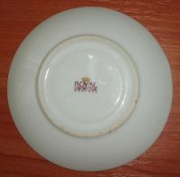 Лот: 11469335. Фото: 3. Блюдце Ирисы Royal Ceramics England... Домашний быт