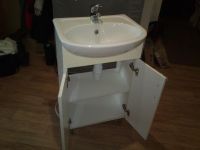 Лот: 8516156. Фото: 3. Раковина + тумба + смеситель... Красноярск