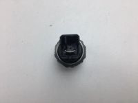 Лот: 20375263. Фото: 2. Датчик давления масла Nissan Sunny... Автозапчасти