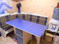 Лот: 955375. Фото: 3. Кухонный уголок + стол книжка. Мебель