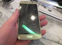 Лот: 7126449. Фото: 4. Samsung Galaxy S6 32Gb Gold