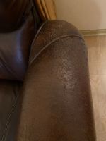Лот: 16389359. Фото: 4. Кожаный диван и кресло. Красноярск