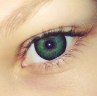 Лот: 10561787. Фото: 4. Зелёные линзы, рекомендую для... Красноярск