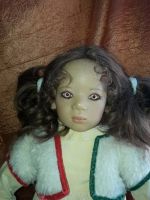 Лот: 12136384. Фото: 5. Виниловая коллекционная кукла...