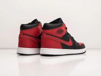 Лот: 4460325. Фото: 3. Кроссовки Nike Air Jordan 1 High. Одежда, обувь, галантерея