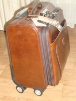 Лот: 3767965. Фото: 4. Чемодан кожаный (новый). Красноярск