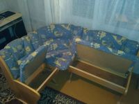 Лот: 8778104. Фото: 4. Кухонный диван и два стула. Красноярск