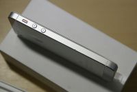 Лот: 4747157. Фото: 4. iPhone 5 16Gb White (RR)