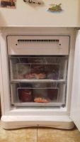 Лот: 7981049. Фото: 4. Холодильник Indesit, б/у. Красноярск