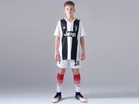 Лот: 12698058. Фото: 2. Футбольная форма Adidas FC Juventus... Спортивная одежда