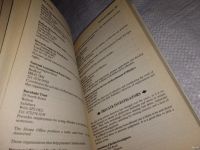 Лот: 13564283. Фото: 6. First clue the A - Z of finding...
