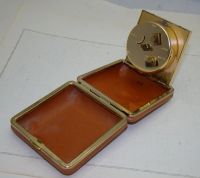 Лот: 14763107. Фото: 5. Будильник дорожный старинный с...