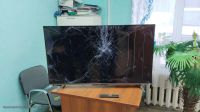 Лот: 24918513. Фото: 4. Телевизор SMART tv с wifi 43 дюйма... Красноярск