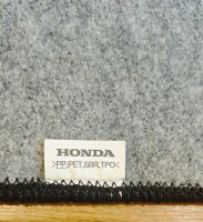 Лот: 25740072. Фото: 3. Оригинальные ковры в салон Honda... Авто, мото, водный транспорт