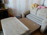 Лот: 9551406. Фото: 3. Диван бежевый. Мебель