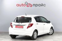 Лот: 23275741. Фото: 8. Toyota Vitz 2016