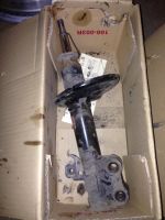 Лот: 6258725. Фото: 2. Б/у стойки с Toyota Avensis 220... Автозапчасти